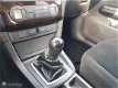 Ford Focus - 1.6-16V Ghia - 1 - Thumbnail