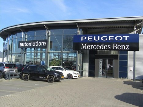 Peugeot Partner Tepee - 1.2 PureTech 110pk Allure | Camera | PDC | AIRCO | - 1