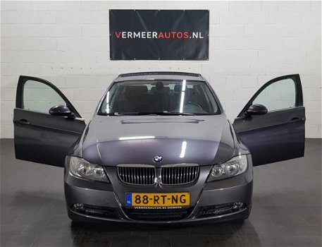 BMW 3-serie - 320i Dynamic Executive - 1