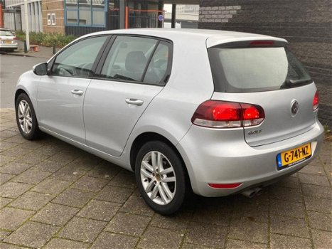 Volkswagen Golf - 2.0 TDI Highline Met APK - NAP - AIRCO - elekt ramen en spiegels en stoelverwarmin - 1