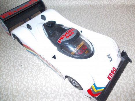 Peugeot 905 Le Mans - 1