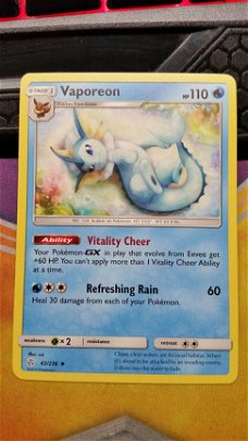 Vaporeon  42/236 Sun & Moon: Cosmic Eclipse