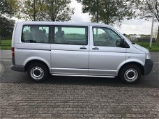 Volkswagen Transporter Kombi - 1.9 TDI 300 Baseline 9 Pers. Airco Incl. b.t.w./b.p.m