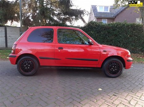 Nissan Micra - 1.0 GL met stuurbekrachtiging - 1