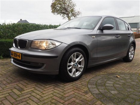 BMW 1-serie - 118d Corporate Business Line | ECC | Navi | 5-DRS | Nieuwstaat | - 1