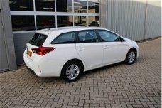 Toyota Auris Touring Sports - 1.8 Hybrid Aspiration 1e Eig BTW Auto Camera Led