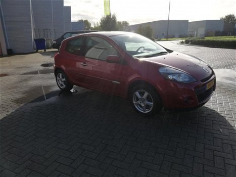 Renault Clio - 1.5 dCi Parisienne Airco, Elektrische ramen, NAP, nwe APK - 1