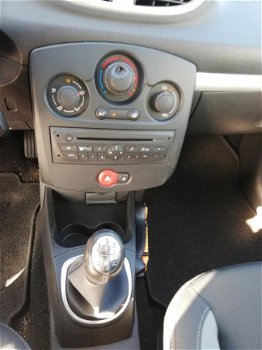 Renault Clio - 1.5 dCi Parisienne Airco, Elektrische ramen, NAP, nwe APK - 1