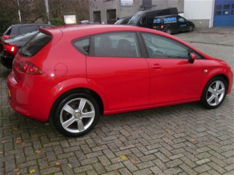 Seat Leon - 2.0 FSI BUSINESSLINE Leder - 1