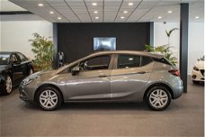 Opel Astra - 1.0 *NIEUWJAARKNALLERS* | nieuwstaat geleverd met fabrieksgarantie | Apple Carplay | LE