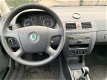 Skoda Fabia Combi - 1.4-16V Ambiente 950000km. APK 08-2020 Serviceboekjes aanwezig - 1 - Thumbnail