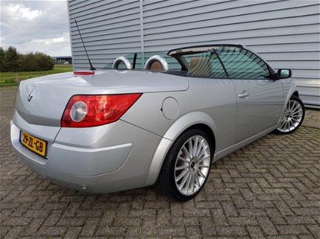 Renault Mégane coupé cabriolet - 2.0-16V Tech Line Clima/Cruise/Leder/LM - 1