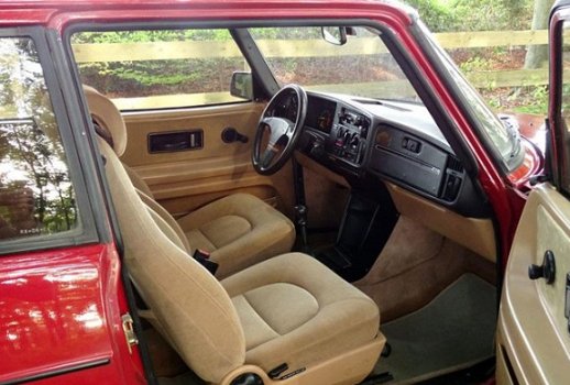 Saab 900 - 2.0 Turbo Red Arrow - 1