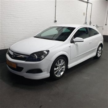 Opel Astra GTC - 1.6 - 1