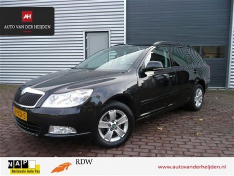 Skoda Octavia Combi - 1.2 TSI 2011 NAVI/CLIMATRONIC/CRUISECONTROL - 1