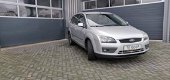 Ford Focus Wagon - 1.6 TDCI Futura - 1 - Thumbnail