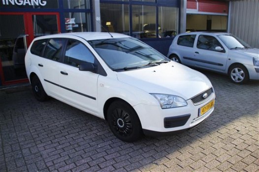 Ford Focus - AUTOMAAT/AIRCO/1.6 TDCI Trend - 1