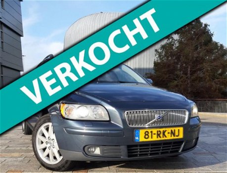 Volvo V50 - 2.0D Summum NAP / APK / NAVI / XENON / PDC / CLIMA / STOELVERW. / LEER / CRUISE - 1