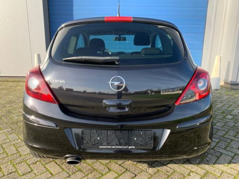 Opel Corsa - sport 1.4-16V Edition - 1