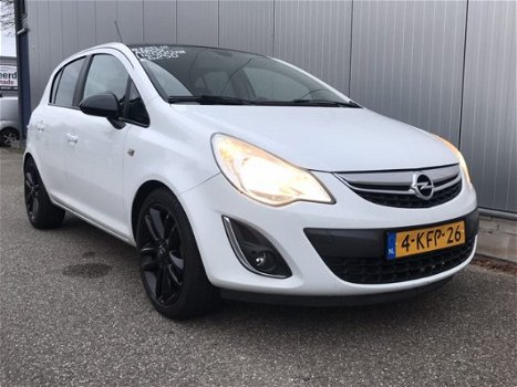 Opel Corsa - 1.2-16V Cosmo - 1