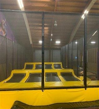 Failliet trampoline park EXTREME Dodgeball veld in veiling - 4