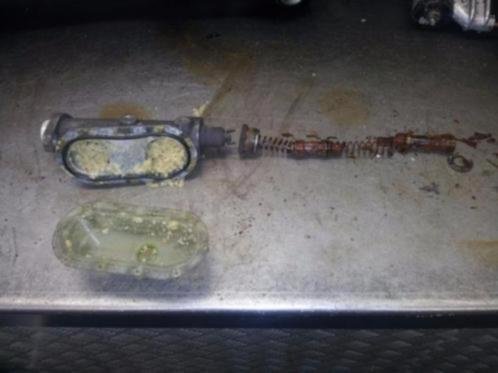 Revisie van rem onderdelen voor een Lancia Fulvia - Afbeelding 2