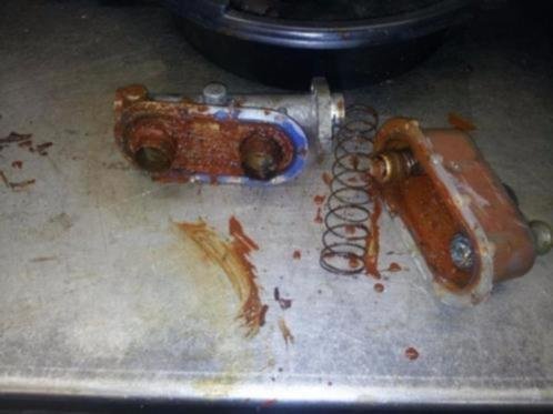 Revisie van rem onderdelen voor een Lancia Fulvia - Afbeelding 3