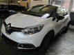 Renault Captur - 1.2 TCe Dynamique White edition 120pk 4 cilinder navi camera leer trekhaak - 1 - Thumbnail