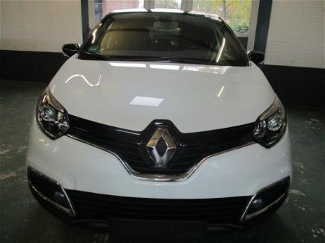 Renault Captur - 1.2 TCe Dynamique White edition 120pk 4 cilinder navi camera leer trekhaak - 1