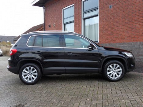 Volkswagen Tiguan - 1.4 TSI Sport&Style 4Motion Nieuw staat | Trekhaak - 1