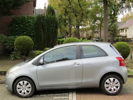 Toyota Yaris - 1.3VVTi 3DRS/AIRCO/ELEK-PAKKET/NW APK - 1