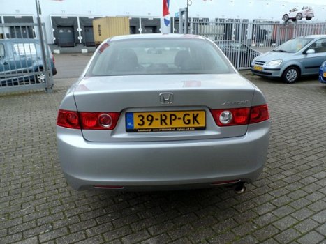 Honda Accord - 2.0i Sport Sedan - 1