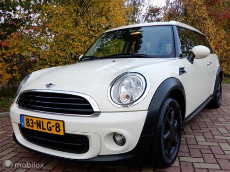 Mini Mini Clubman - 1.6 Business Line NAVIGATIE/PDC/CRUISE.CONTROL/ETC - 1