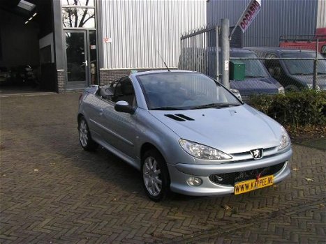 Peugeot 206 CC - 1.6-16V 187d km nap sturbekr nieuwe apk - 1