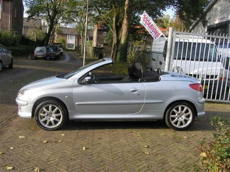 Peugeot 206 CC - 1.6-16V 187d km nap sturbekr nieuwe apk - 1