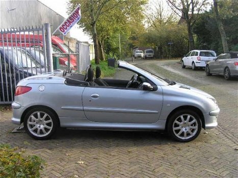 Peugeot 206 CC - 1.6-16V 187d km nap sturbekr nieuwe apk - 1