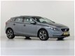 Volvo V40 - 2.0 D4 191 PK 6-Bak Momentum (BNS) - 1 - Thumbnail