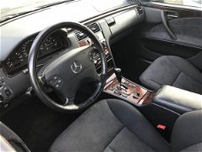Mercedes-Benz E-klasse - E 200 CDI Avantgarde
