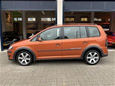 Volkswagen Touran - 1.4 TSI Cross AUTOMAAT/NAVI/CLIMATE