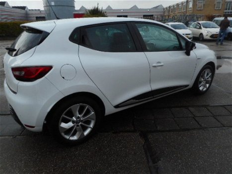 Renault Clio - 1.2 16V Limited - 1