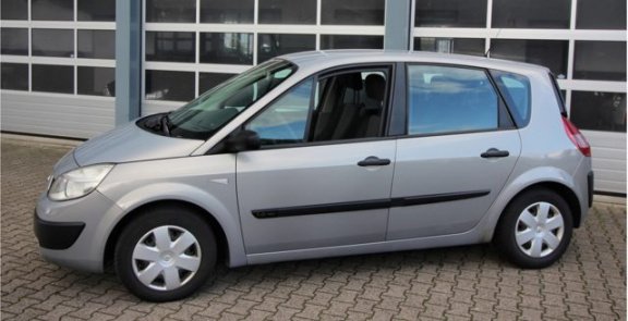 Renault Scénic - 1.6-16V Authentique Basis - 1