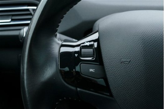 Peugeot 308 SW - 2.0 BlueHDI Blue Lease Premium AUTOMAAT / NAVI / CLIMA / CRUISE / PANORAMADAK / LED - 1