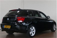 BMW 1-serie - 116d Executive AUTOMAAT / GROOT.NAVI / XENON / LED / CLIMA / CRUISE / SPORTSTOELEN / 5