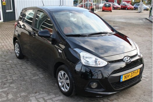 Hyundai i10 - 1.0i i-Motion Comfort - 1