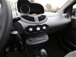 Renault Twingo - 1.2-16V Authentique Airco/Radio-Cd-Mp3/Isofix (99.000 ORG.-KM) - 1 - Thumbnail