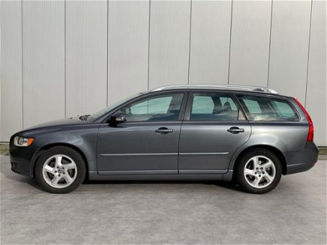 Volvo V50 - 1.6 D2 S/S R-DESIGN PRO EDITION - 1