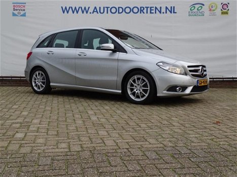 Mercedes-Benz B-klasse - 180 Prestige - 1