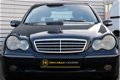 Mercedes-Benz C-klasse - 200 CDI Elegance (NAV./Climate/PDC/T.haak/NL AUTO) - 1 - Thumbnail