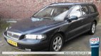 Volvo V70 - 2.4 140PK AUT. Comfortline met NAP - 1 - Thumbnail