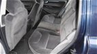 Volvo V70 - 2.4 140PK AUT. Comfortline met NAP - 1 - Thumbnail